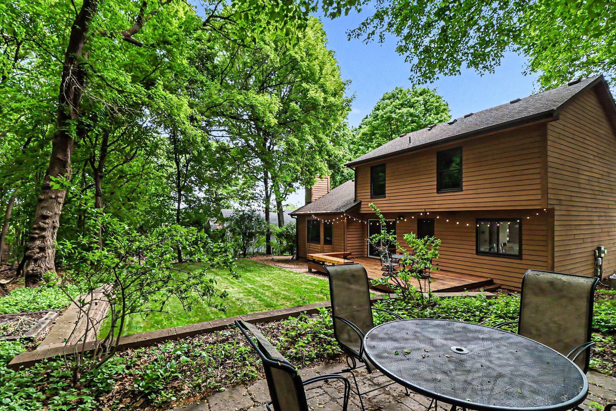 Here is your outdoor retreat. Private, wild, green and lush.