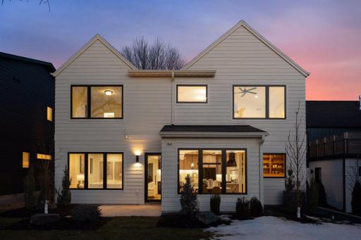 6136 Oaklawn Avenue, Edina, MN 55424