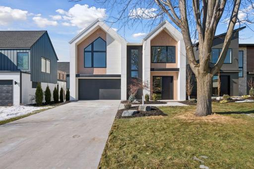 6136 Oaklawn Avenue, Edina, MN 55424