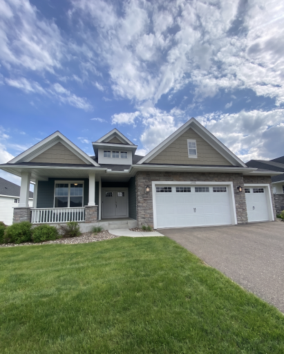 2001 Paisley Path, Chanhassen, MN 55317