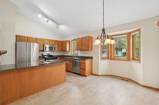 13530 Parkwood Drive, Burnsville, MN 55337