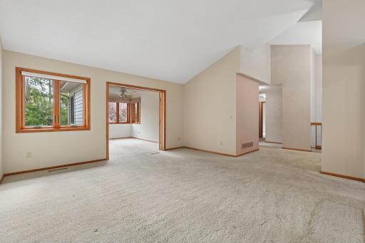 13530 Parkwood Drive, Burnsville, MN 55337