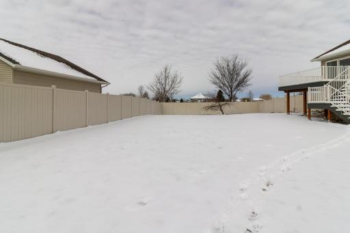 612 Saint Andrews Drive, Mankato, MN 56001