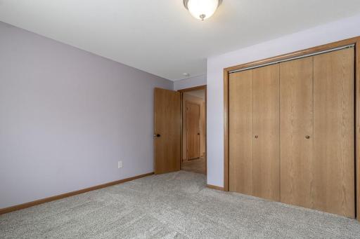 612 Saint Andrews Drive, Mankato, MN 56001