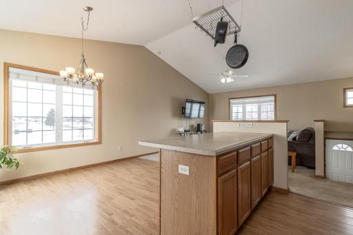 612 Saint Andrews Drive, Mankato, MN 56001