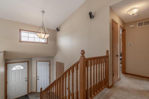 612 Saint Andrews Drive, Mankato, MN 56001