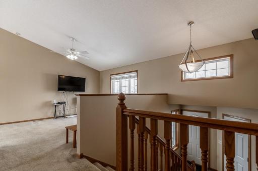 612 Saint Andrews Drive, Mankato, MN 56001