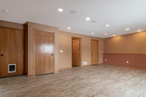 612 Saint Andrews Drive, Mankato, MN 56001