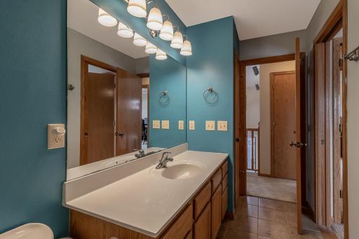 612 Saint Andrews Drive, Mankato, MN 56001