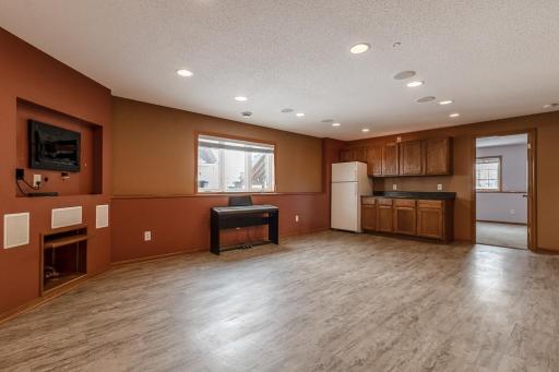 612 Saint Andrews Drive, Mankato, MN 56001