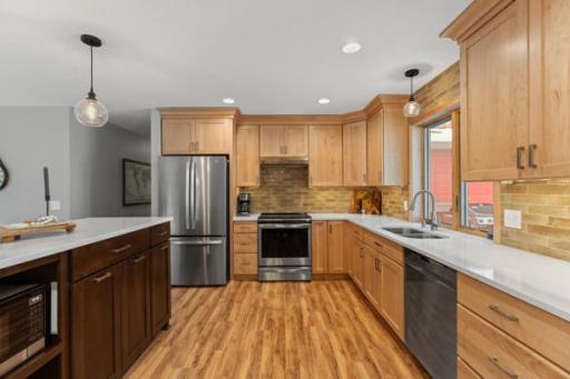 96 Kimberly Court SW, Pine Island, MN 55963
