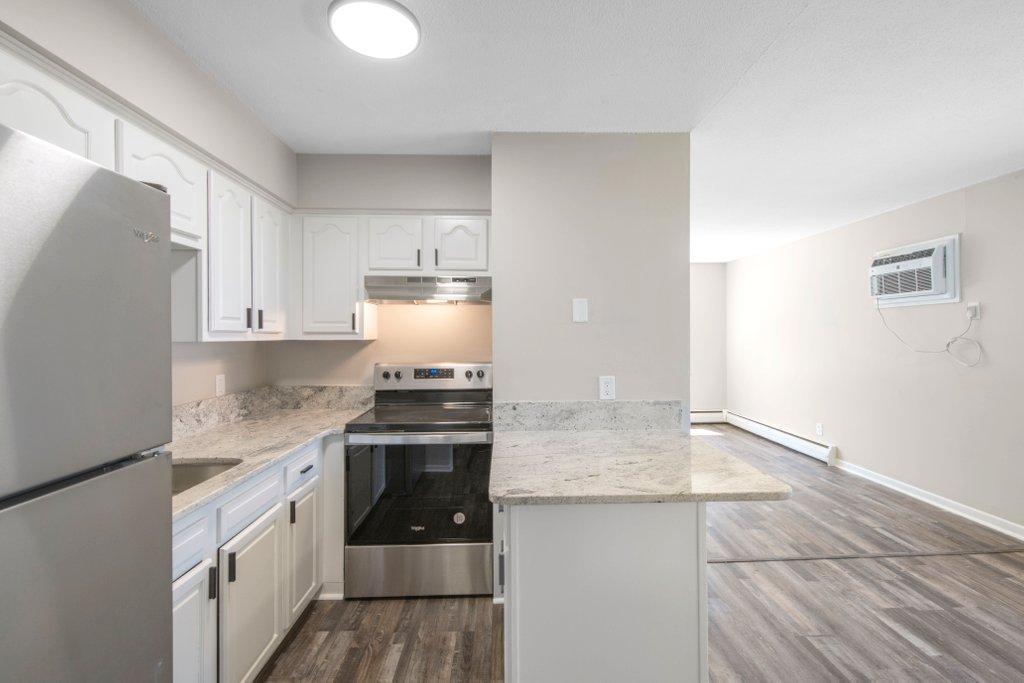 upper unit 2 bedroom