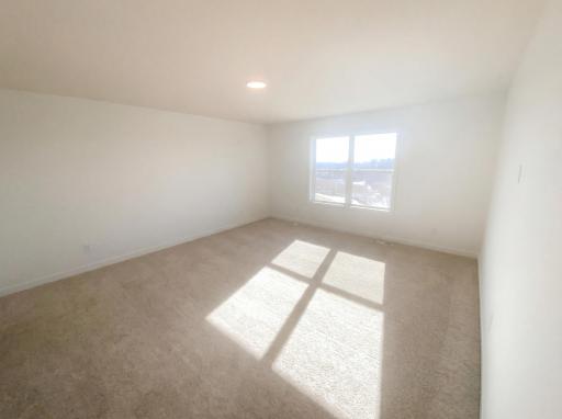 20333 Gadget Circle, Lakeville, MN 55044