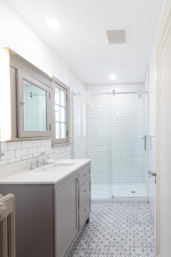 5128 Irving Avenue S, Minneapolis, MN 55419