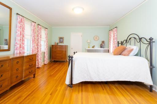 5128 Irving Avenue S, Minneapolis, MN 55419