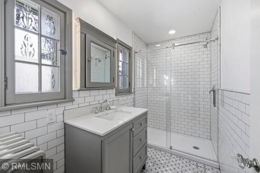 5128 Irving Avenue S, Minneapolis, MN 55419