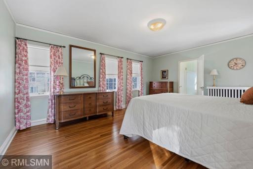 5128 Irving Avenue S, Minneapolis, MN 55419