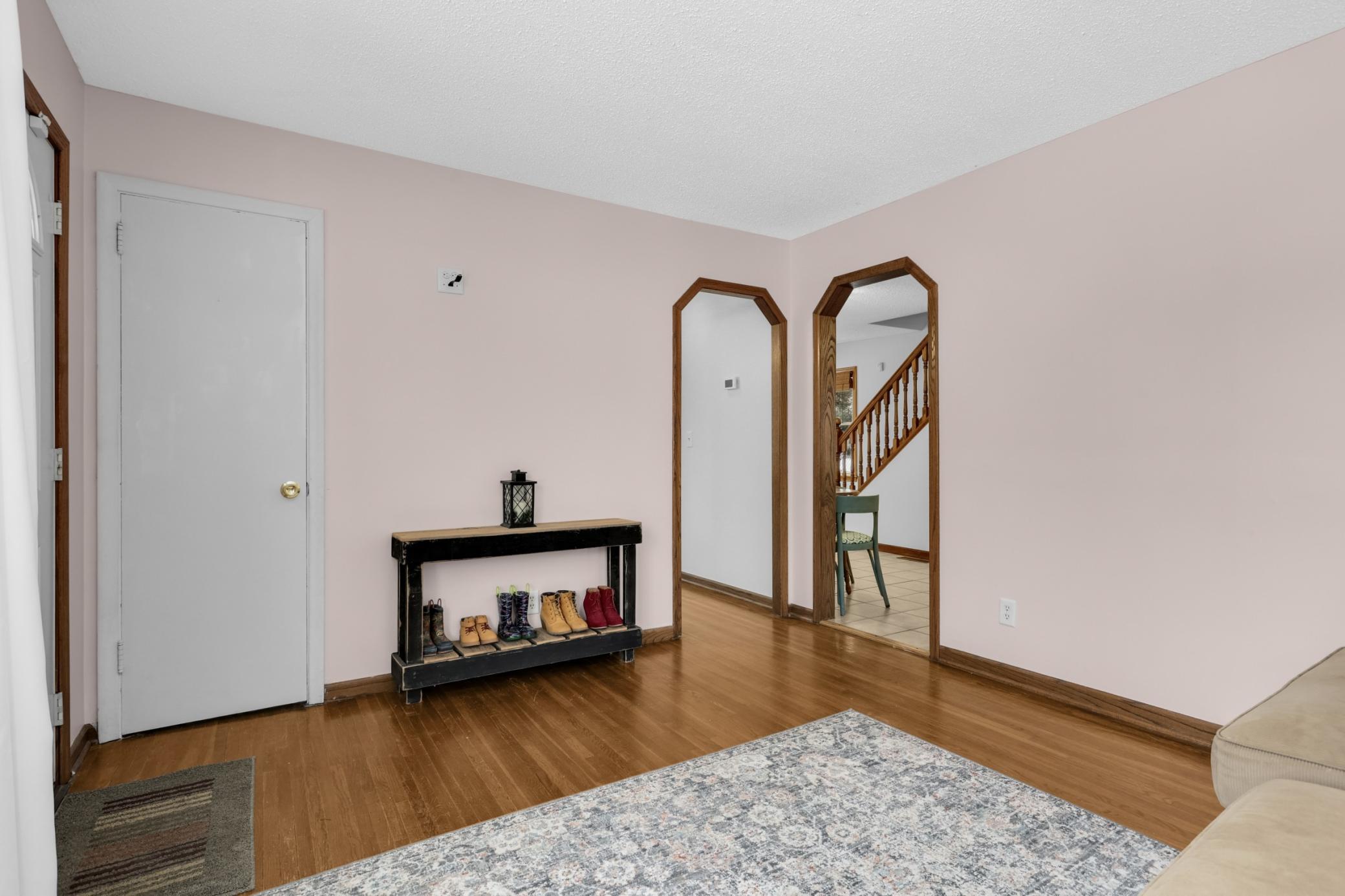 2751 York Avenue N, Robbinsdale, MN 55422