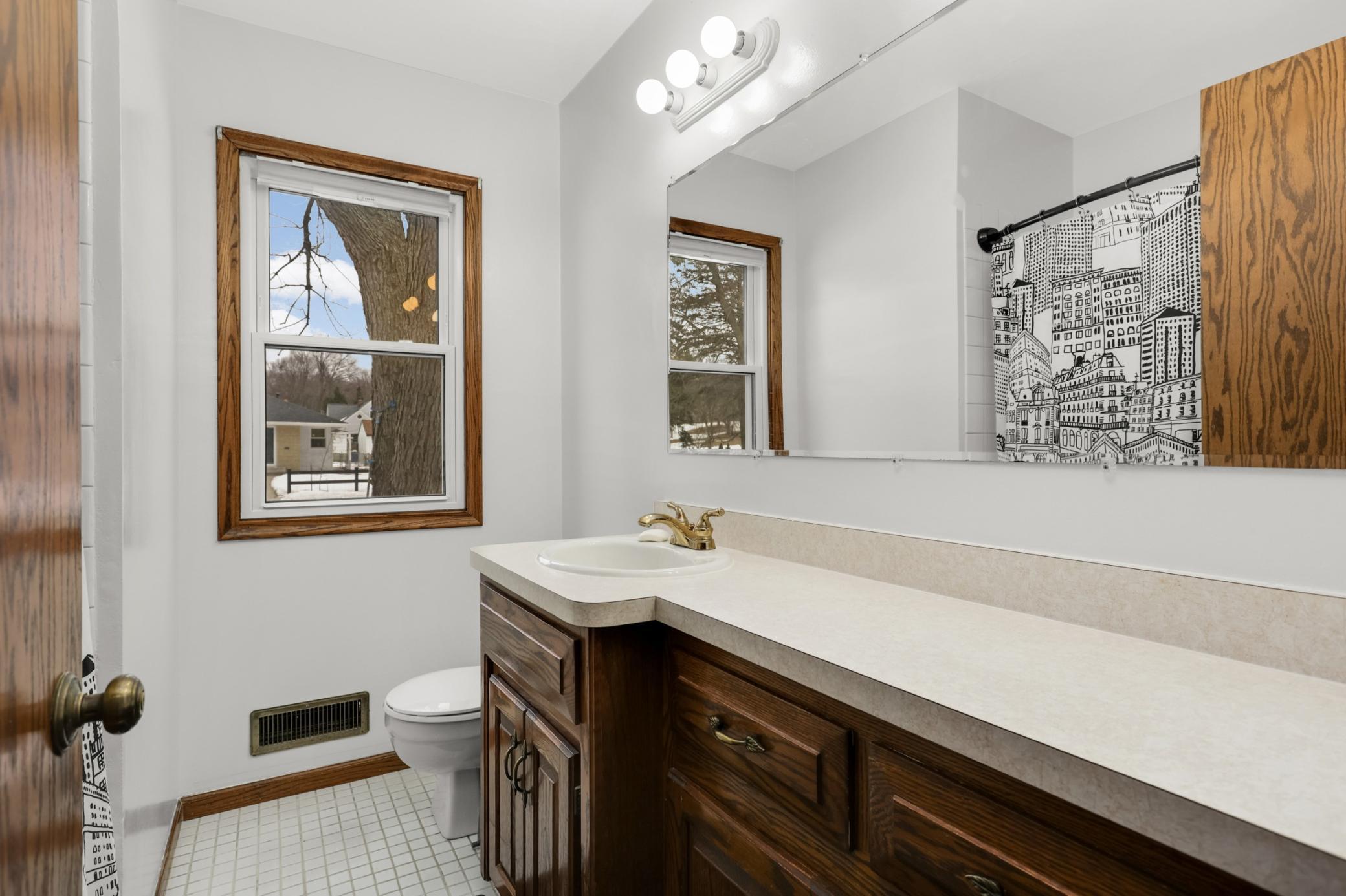 2751 York Avenue N, Robbinsdale, MN 55422