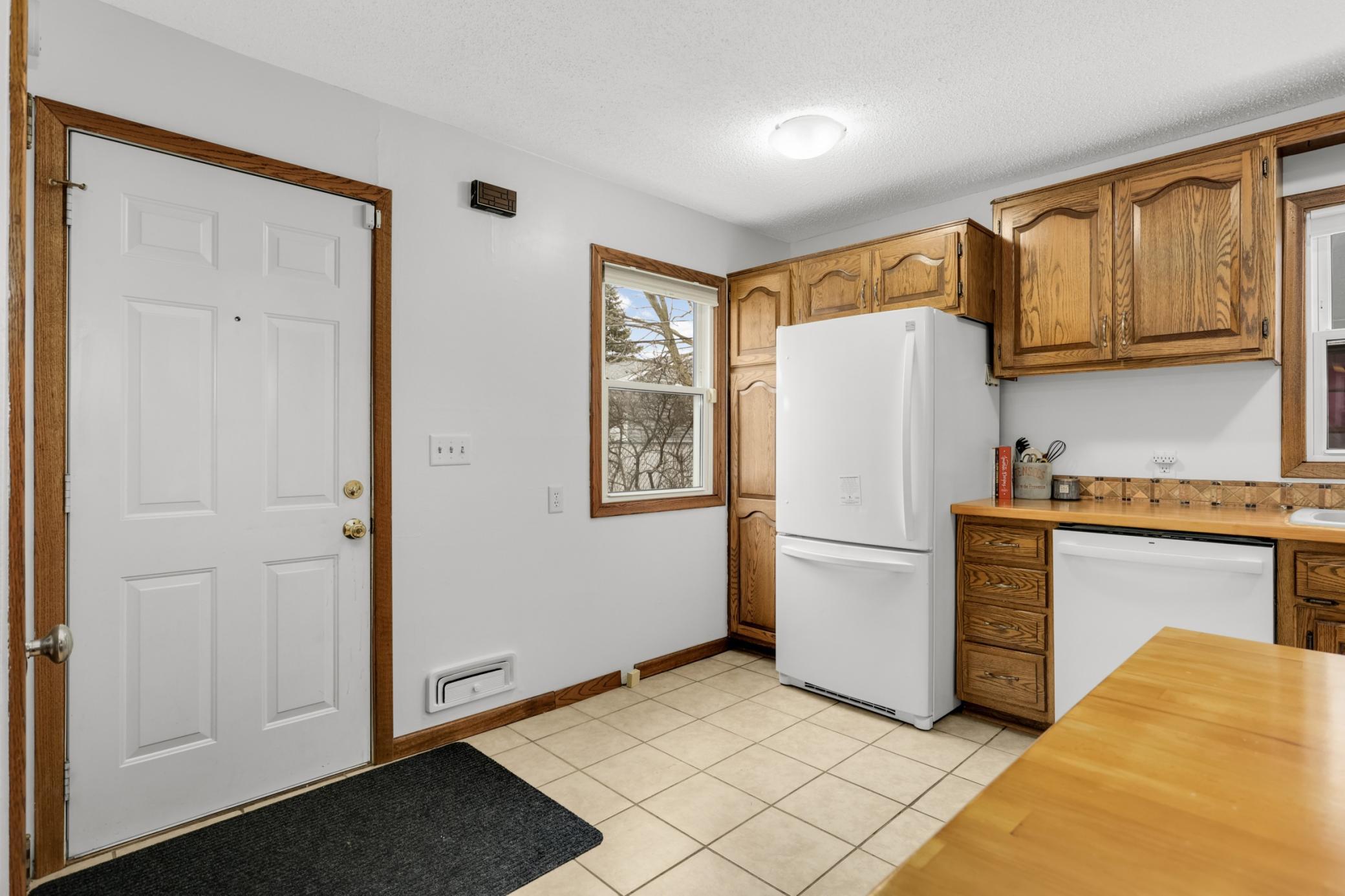 2751 York Avenue N, Robbinsdale, MN 55422