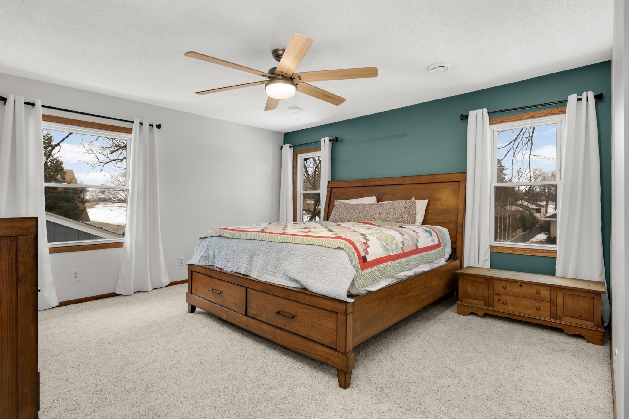 2751 York Avenue N, Robbinsdale, MN 55422