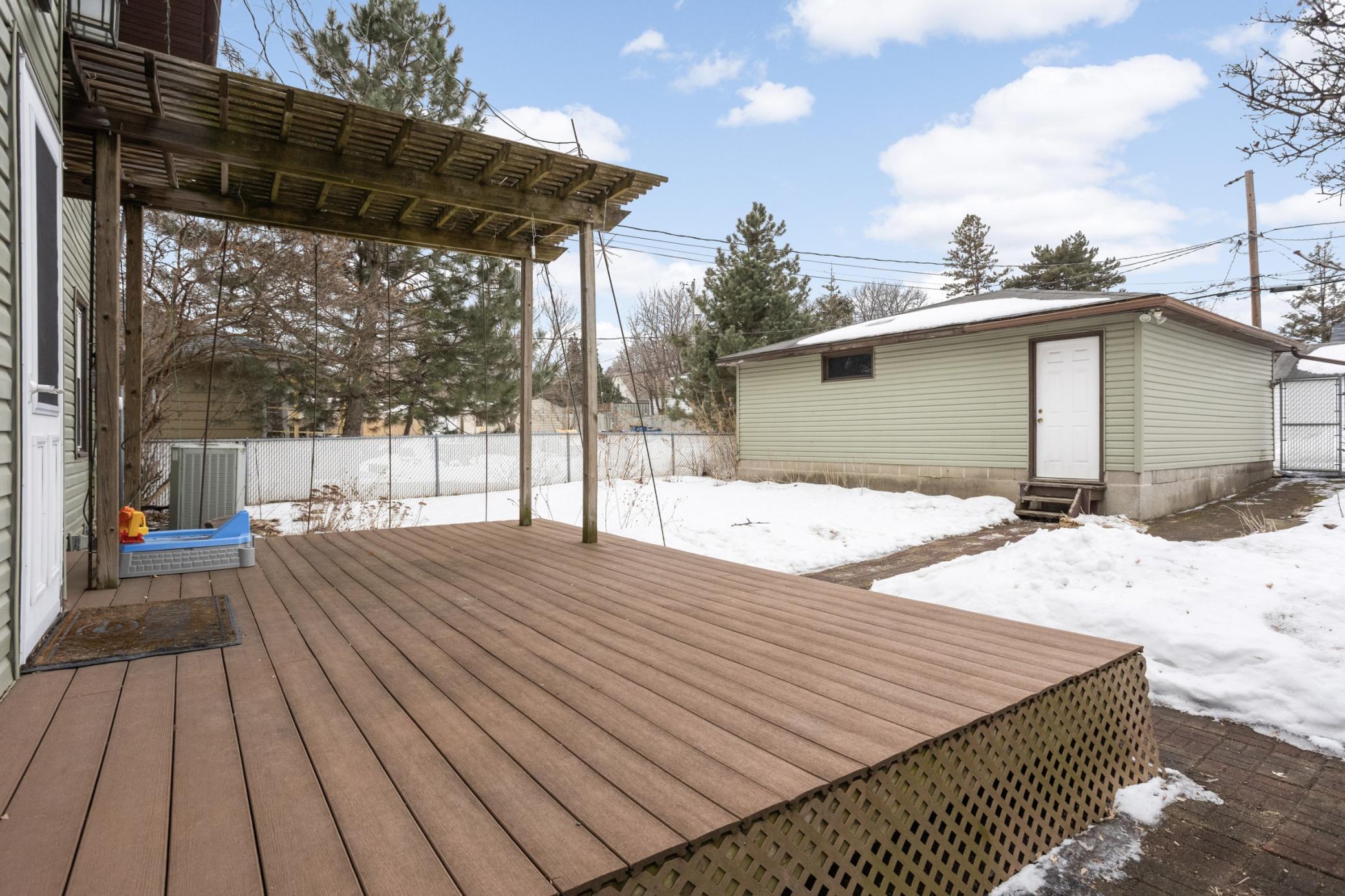 2751 York Avenue N, Robbinsdale, MN 55422