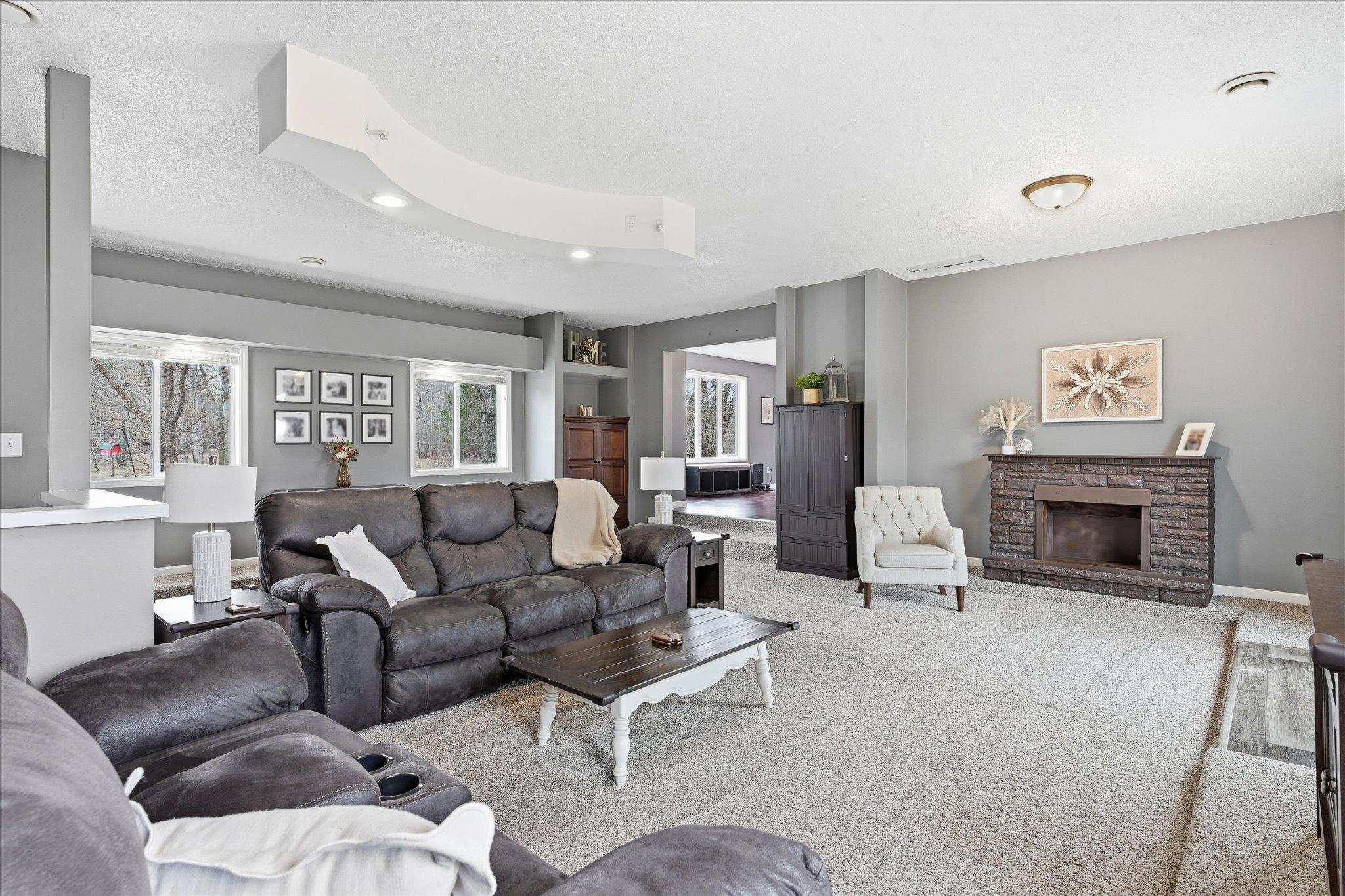 Functional layout with seamless flow between living spaces