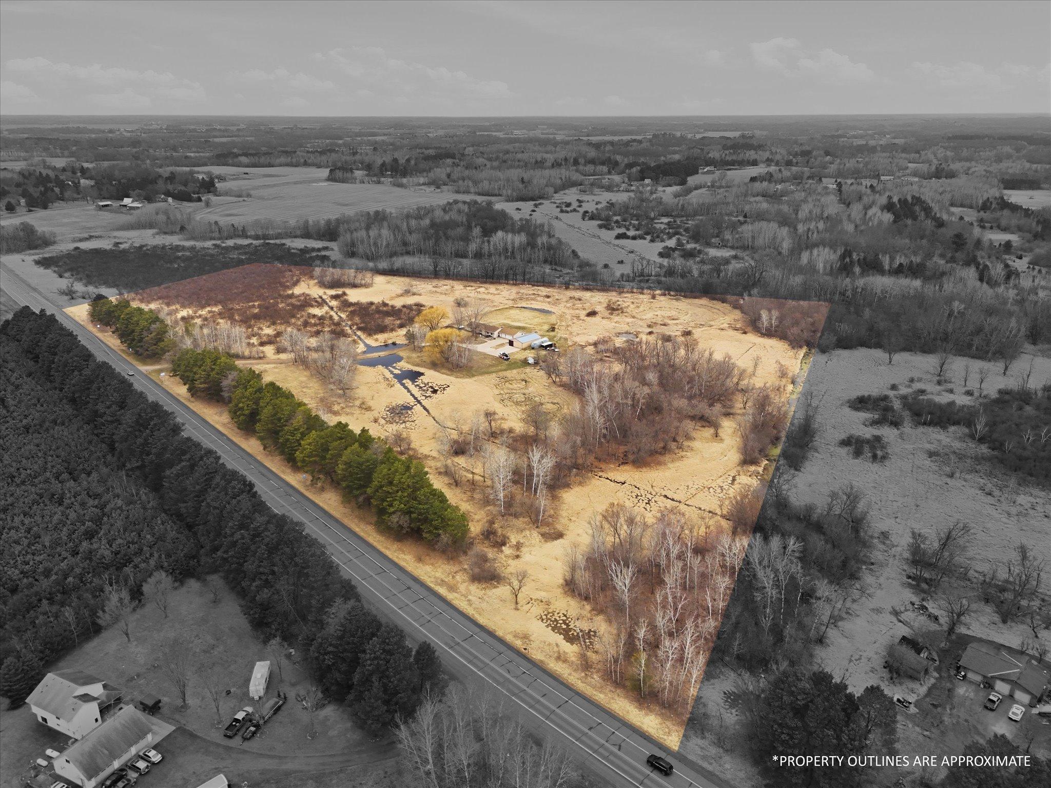 Insulated deer stand included on property. Excellent hunting opportunities across acreage.