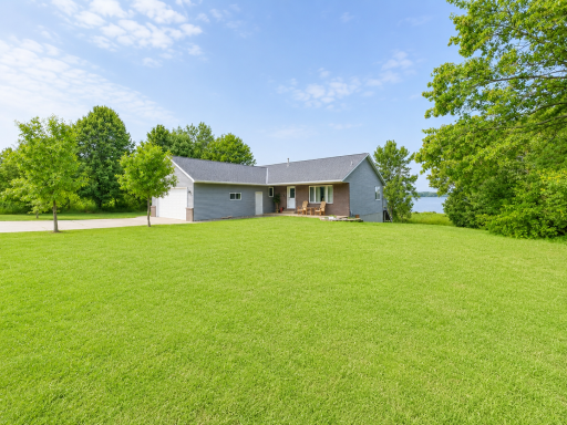 15993 154th Street NE, New London, MN 56273