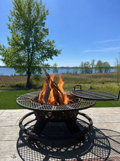 15993 154th Street NE, New London, MN 56273