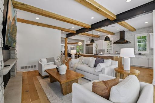 715 Rice Street E, Wayzata, MN 55391
