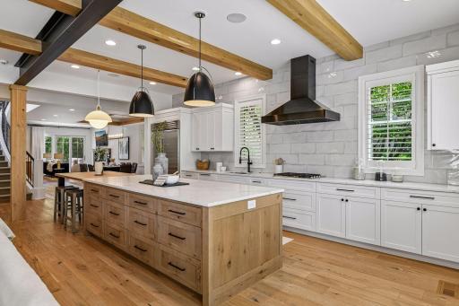 715 Rice Street E, Wayzata, MN 55391