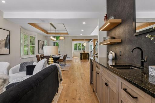 715 Rice Street E, Wayzata, MN 55391