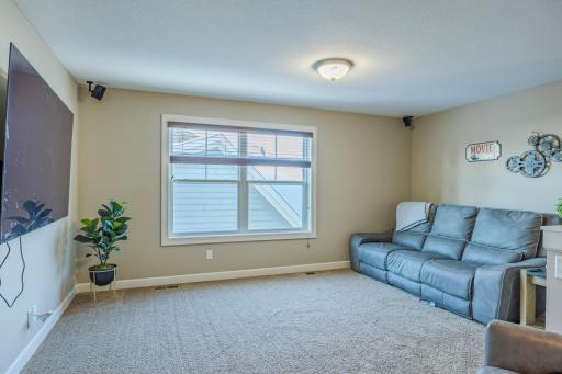 16899 E Lake Drive, Lakeville, MN 55044