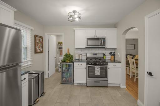 1055 Englewood Avenue, Saint Paul, MN 55104