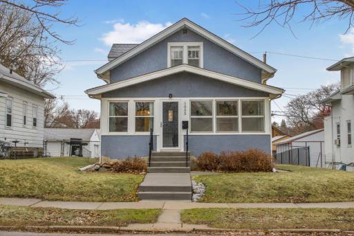 1055 Englewood Avenue, Saint Paul, MN 55104