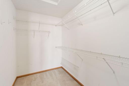 Owners suite large walk in closet