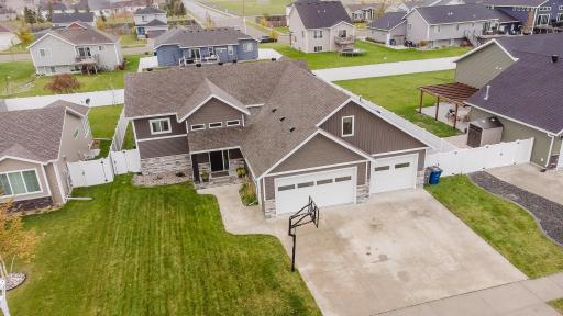 1809 42nd St S, Moorhead, MN 56560-64.jpg