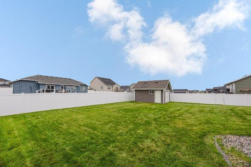 1809 42nd St S, Moorhead, MN 56560-58.jpg
