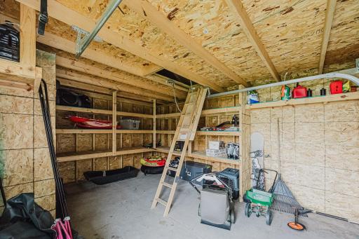 1809 42nd St S, Moorhead, MN 56560-55.jpg