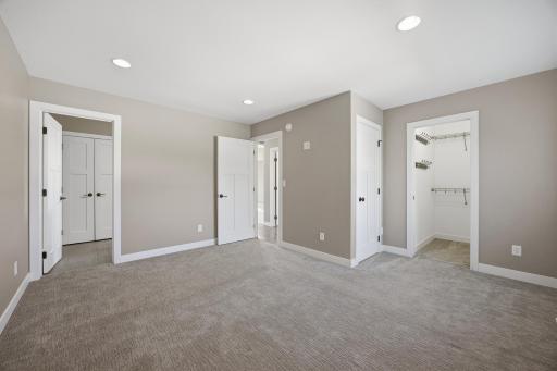 1809 42nd Street S, Moorhead, MN 56560