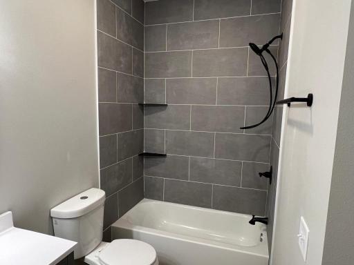 104 6th Avenue E, Ellendale, MN 56026