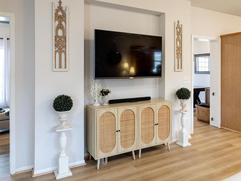 This wall inset adds character and makes the perfect focal point for a TV or beautiful artwork.