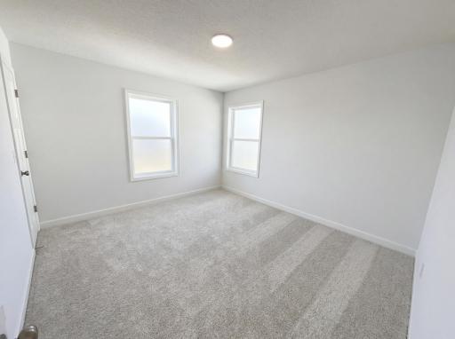 2471 Tyrone Drive S, Shakopee, MN 55379