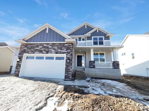 2471 Tyrone Drive S, Shakopee, MN 55379