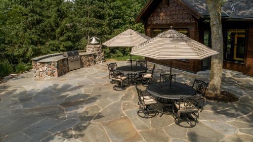 Everyone can be outside