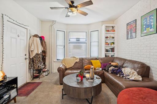 694 Central Avenue West - Spacecrafting - 0011.jpg