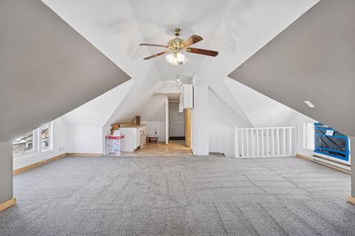 694 Central Avenue West - Spacecrafting - 0036.jpg