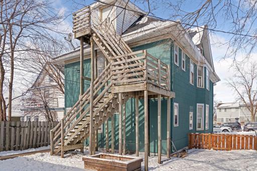 694 Central Avenue West - Spacecrafting - 0047.jpg