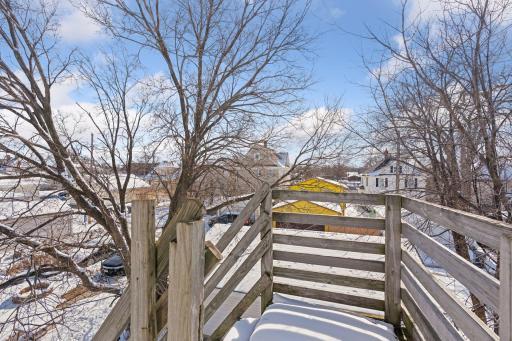 694 Central Avenue West - Spacecrafting - 0042.jpg